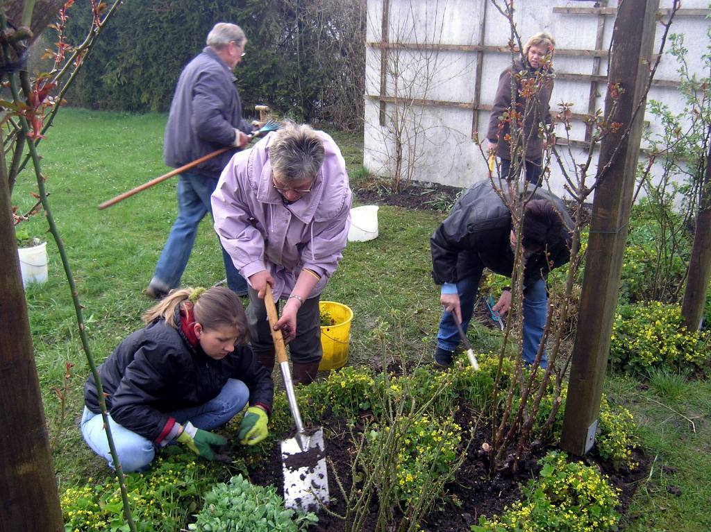 Dorfwiese_2008_04k